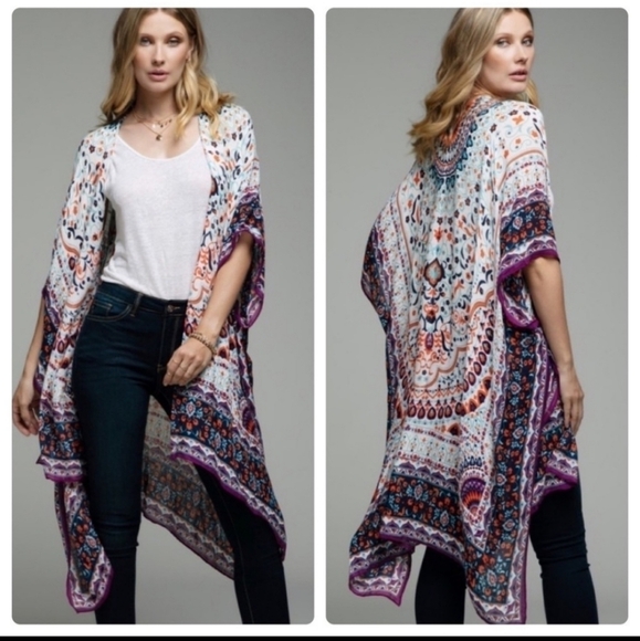 Ruggine Intricate Floral and Demask Motif Kimono - Picture 1 of 6